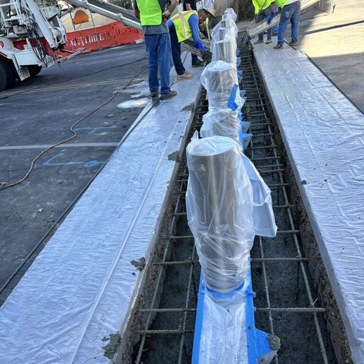 K12 Defense, 1100-MRB MinuteMan Retractable Single Bollard-1