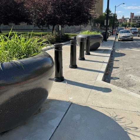 RG Giove Bollard-Planter